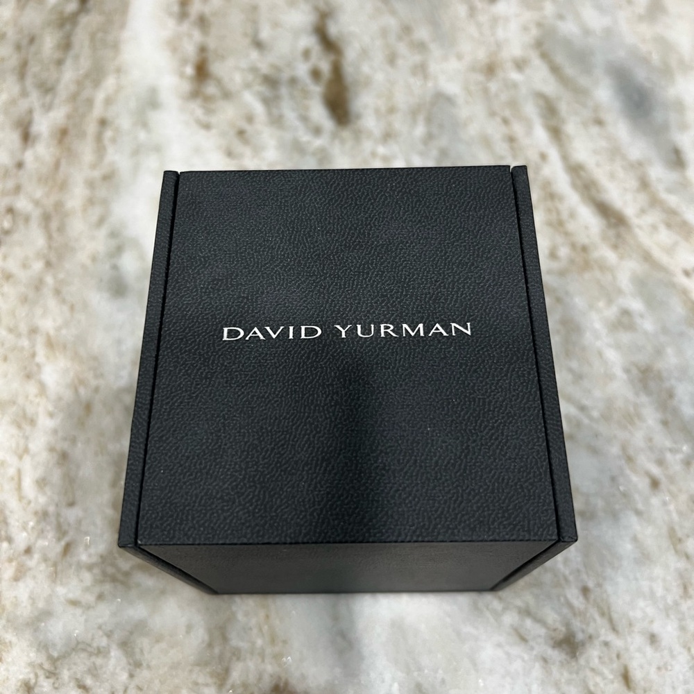 David Yurman Ring - Picture 3 of 9